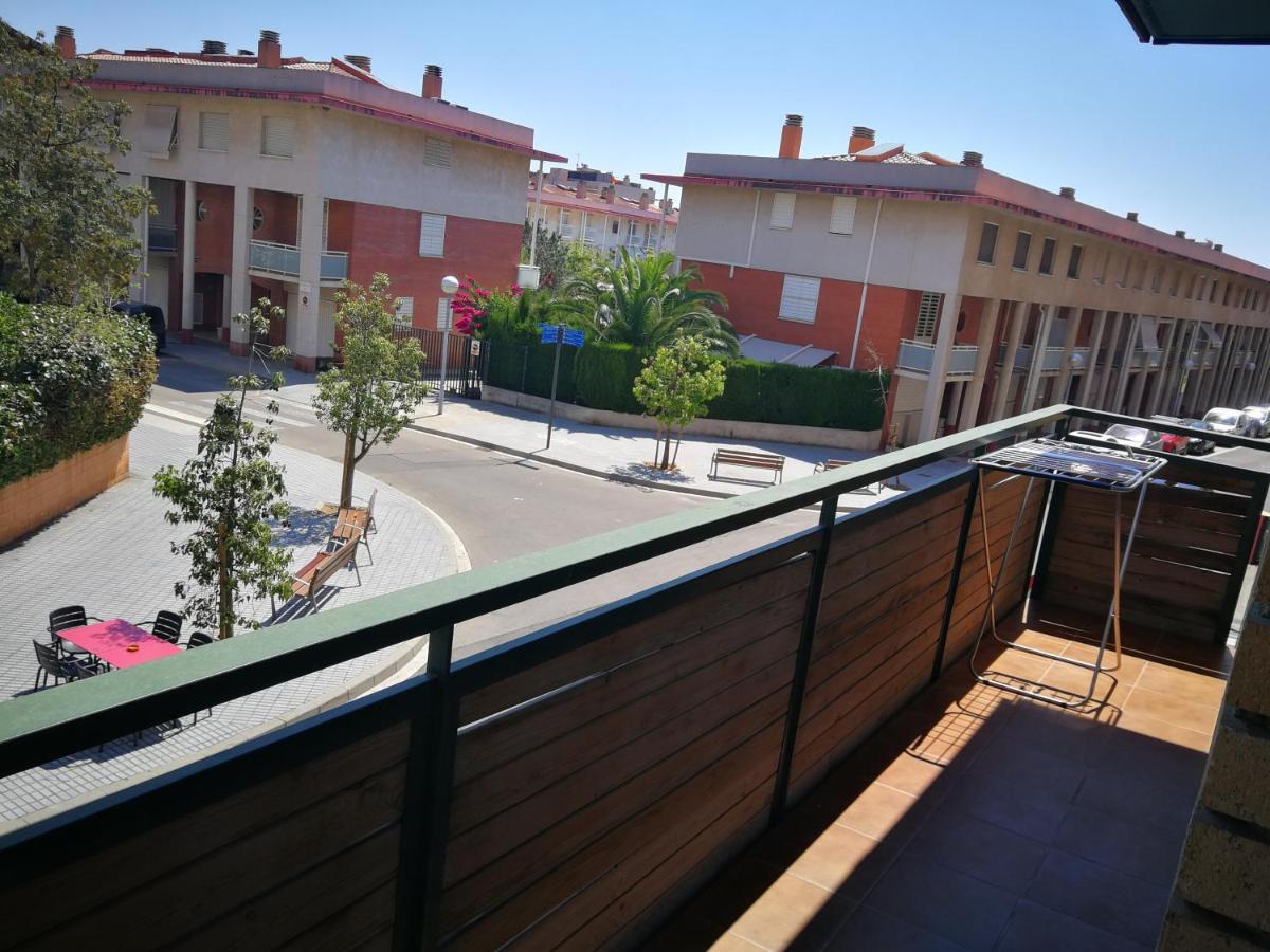 8Beds Vila-Seca Eksteriør bilde